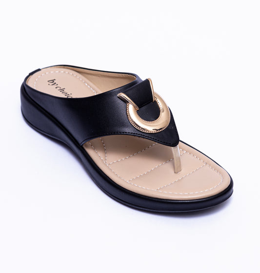 Women's Black Round Buckle Slipper
