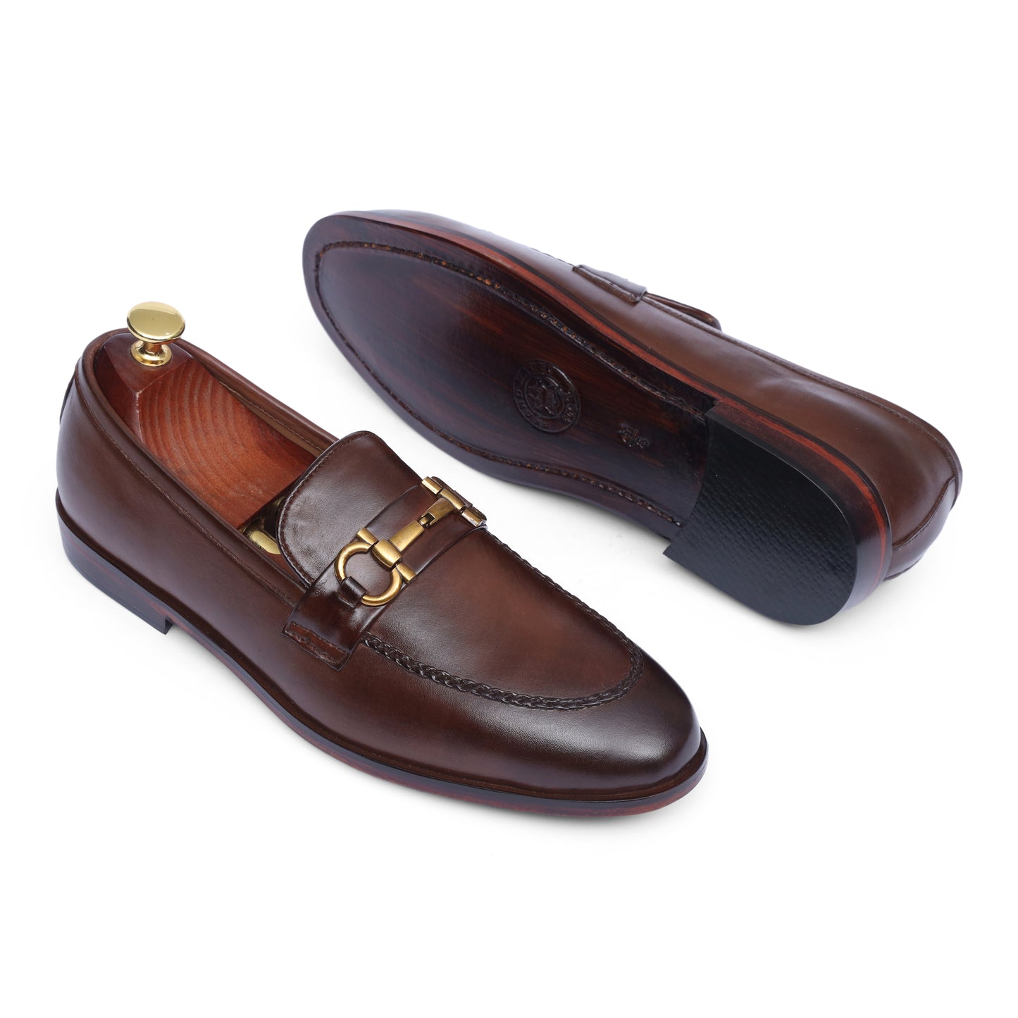 Brown sleek All leather shoe