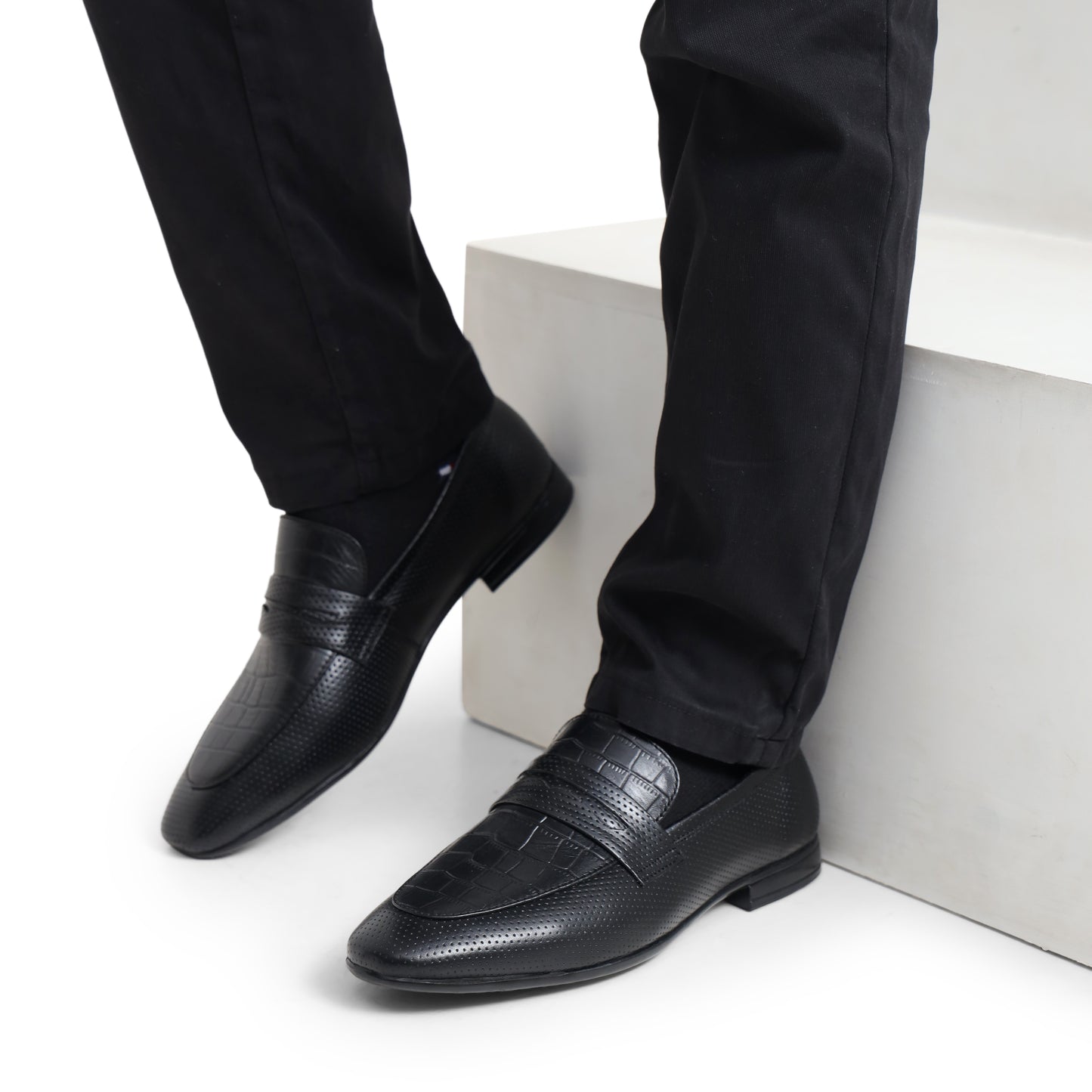 Black Leather Croc Penny Strap Shoes