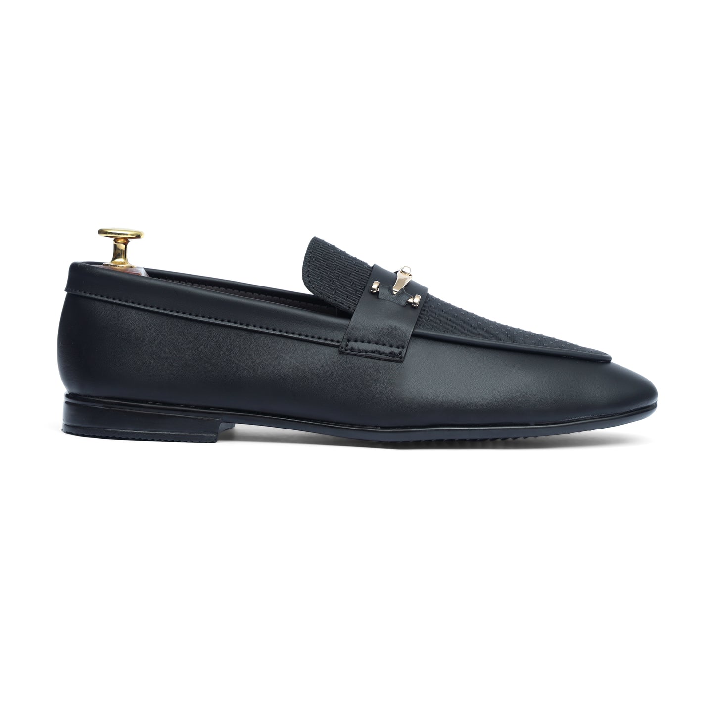 Versatile Black Shoe with Metal Bit