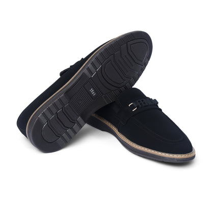 Men’s black suede Fendi buckle loafers