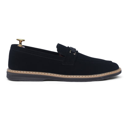 Men’s black suede Fendi buckle loafers